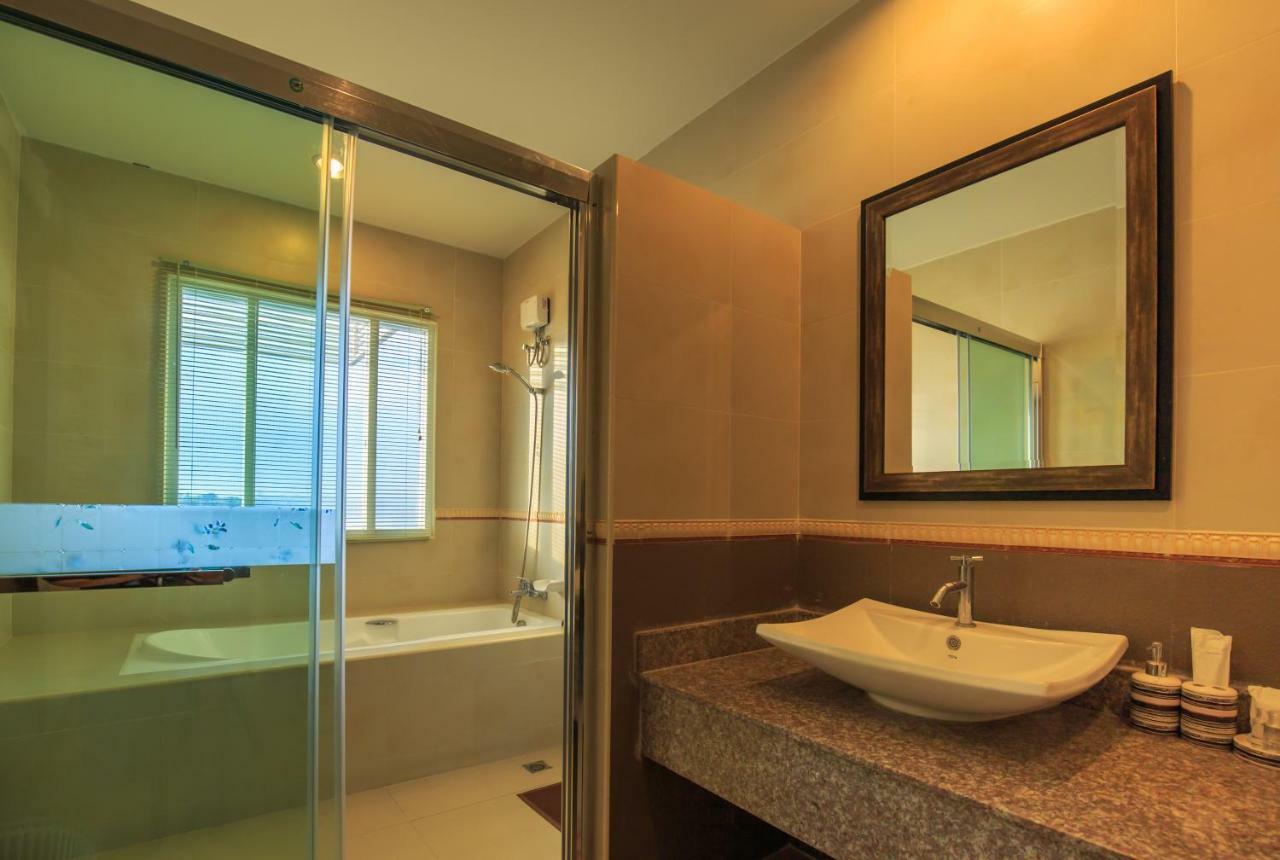 Kwan Ruen Park Hotell Nakhonratchasima Eksteriør bilde