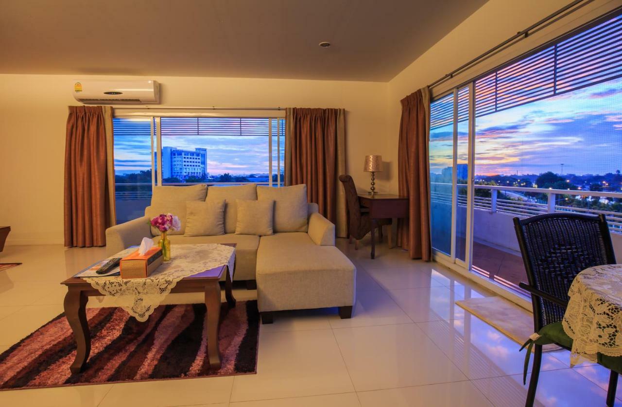 Kwan Ruen Park Hotell Nakhonratchasima Eksteriør bilde